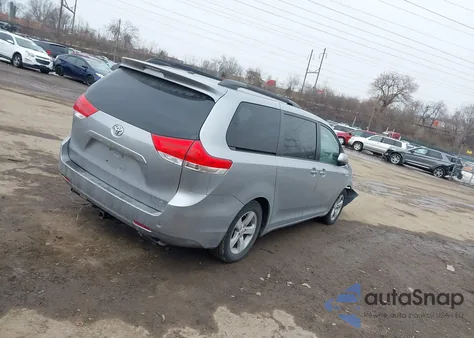 2012 Toyota Sienna Le V6 8 Passenger from USA, damaged, VIN 5TDKK3DC6CS264818